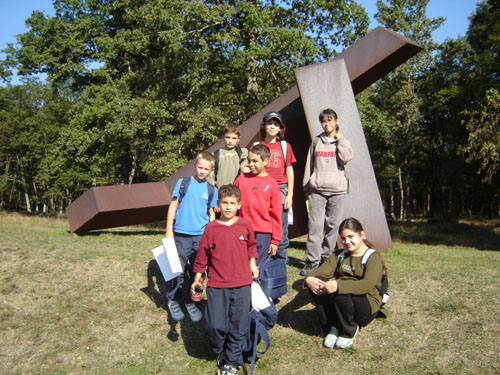 Et de une statue de trouvée